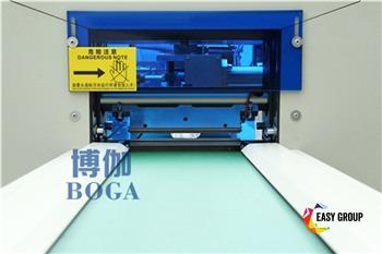 Máquina de envasado flow pack con Flim inferior