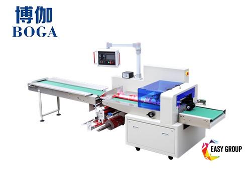 Máquina de envasado flow de tres servos para láminas desechables (1)