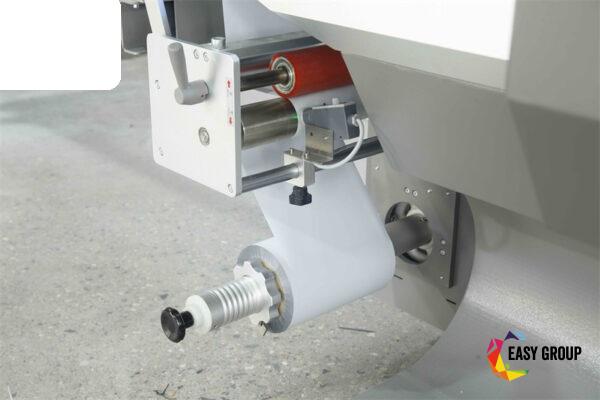 flow-wrapping-machine-7-600x400